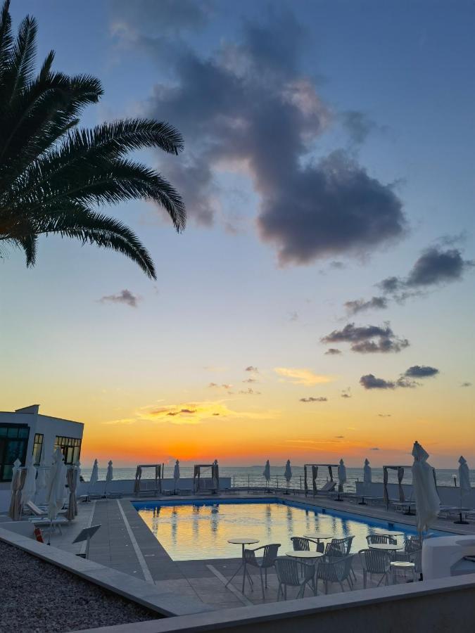 Rodi Resort Rodi Garganico Esterno foto
